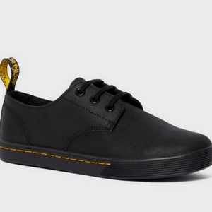 Size 5 Santanita Women's Matte Casual Shoes